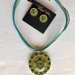 Crystal Studded Pendant Cord Necklace~Earring Set